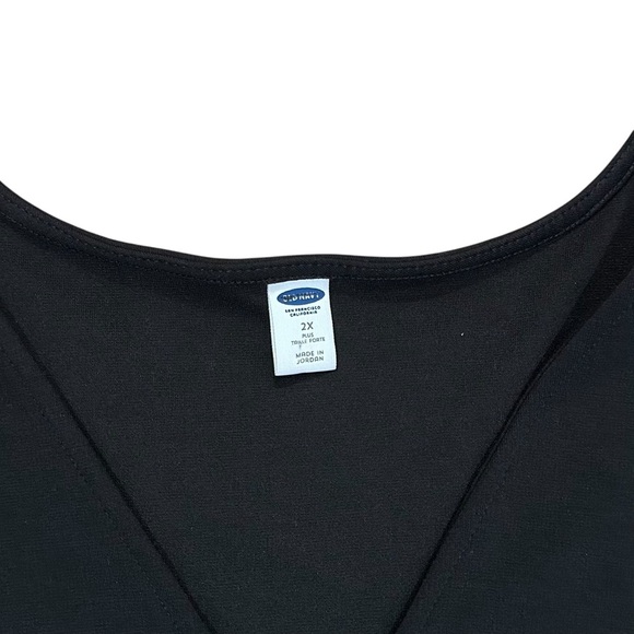 Women's 2X Solid Black Staple Minimalist Curvy Stretch Midi Bell Sleeve Dress - Picture 7 of 8